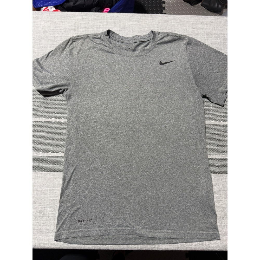 Nike Dri-FIT Legend Training Shirt Womens Small Heather Gray Athletic Tee